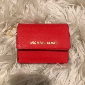 Michael Kors hot pink wallet
